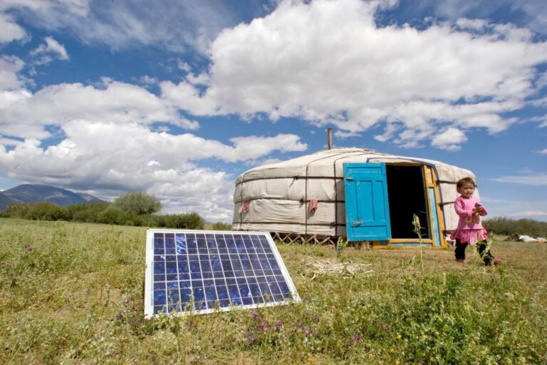 Mongolian Family Uses Solar Energy to Power Home